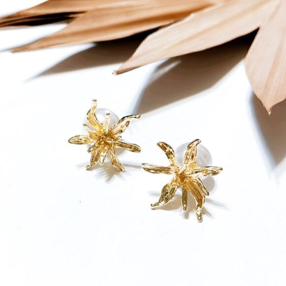 Flower statement earrings N357 - Picture 2 of 5